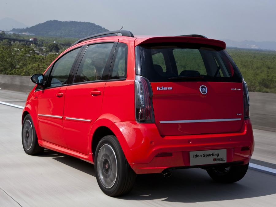  Fiat Idea Sporting 2010 года  (фото 6 из 38)